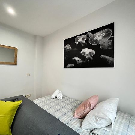 Santa Isabel Centro Temporal Apartment Madrid Exterior photo