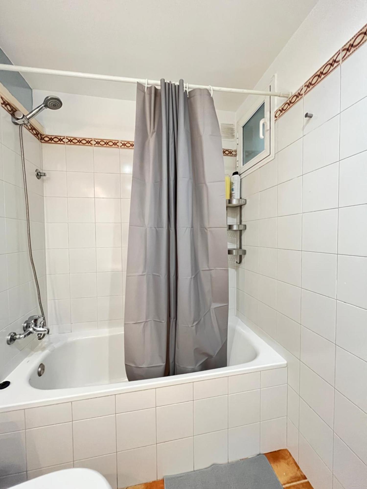 Santa Isabel Centro Temporal Apartment Madrid Exterior photo